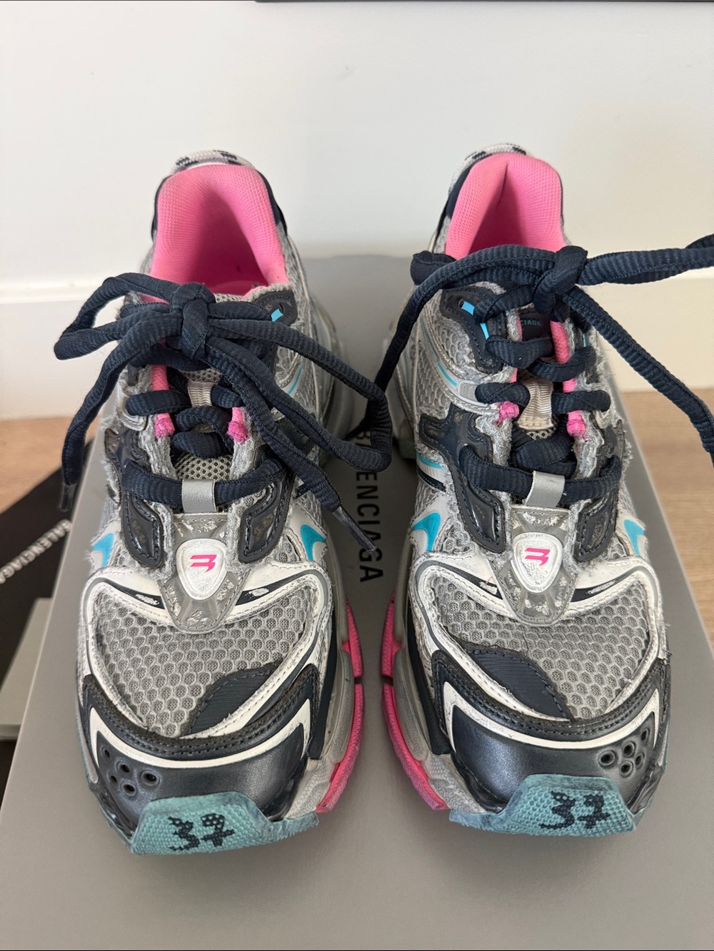 Balenciaga Grey Blue Pink Runner 2 Size 37 - Picture 2 of 7
